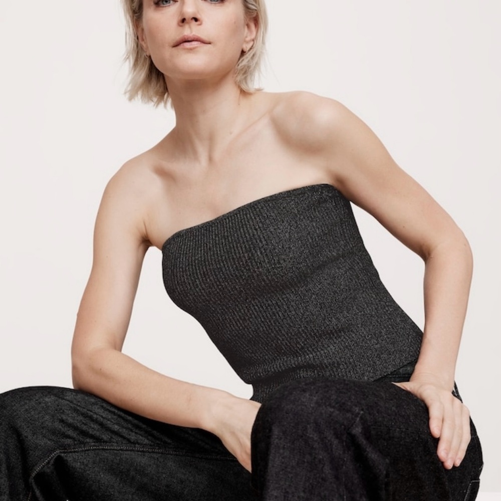 Banana Republic Charcoal Strapless Top